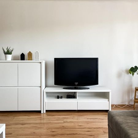Uroczy Apartament Pod Skarpa Вадовице Экстерьер фото