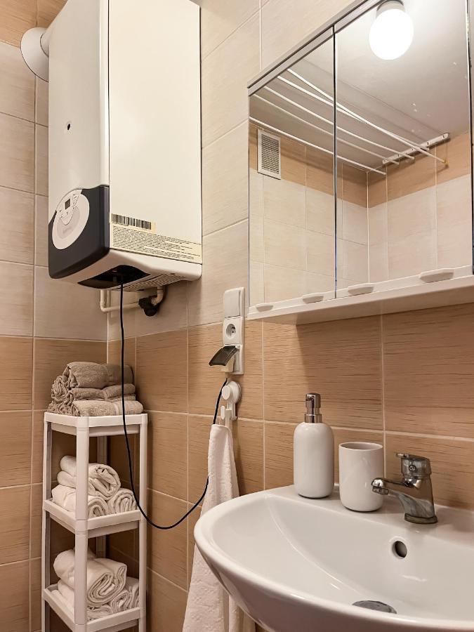 Uroczy Apartament Pod Skarpa Вадовице Экстерьер фото