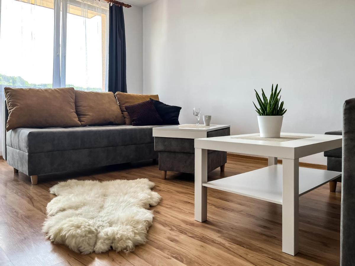 Uroczy Apartament Pod Skarpa Вадовице Экстерьер фото